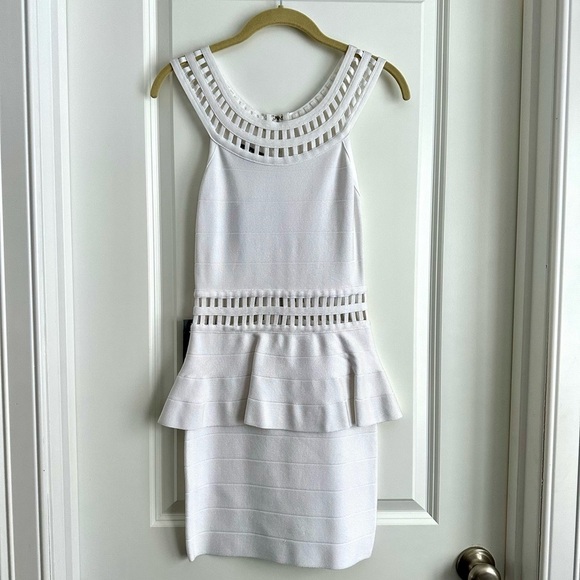 NWT Bebe White Bodycon Peplum Mini Dress Cutout Detail Sexy Cocktail Dress XS - Picture 5 of 11